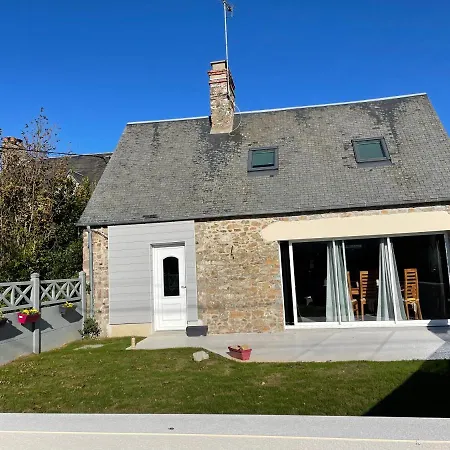 Charmante Maison A Deux Pas De La Mer Gouville-sur-Mer Exterior photo
